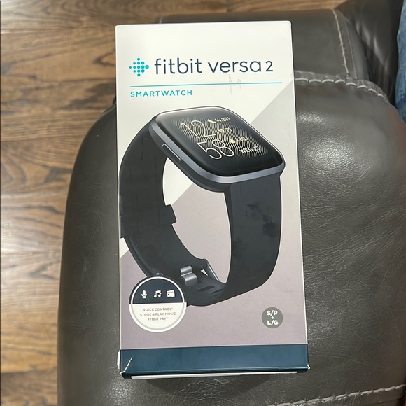 Fitbit Black Smartwatch Versa Fitness Tracker